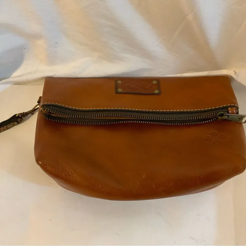 New PATRICIA NASH Fold Over Leather Wristlet Clutch Purse VALERIE TAN 9 1/2 x 5